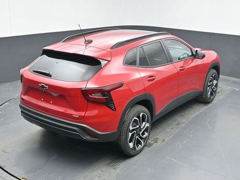 New 2026 Chevrolet Trax RS w/ Sunroof Package FWD image 38