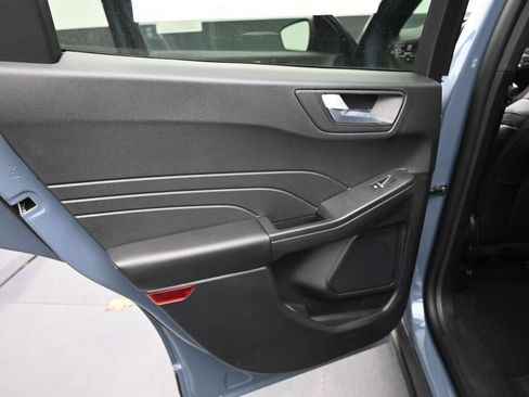 New 2026 Ford Escape ST-Line w/ Tech Pack #1 AWD/4WD image 18