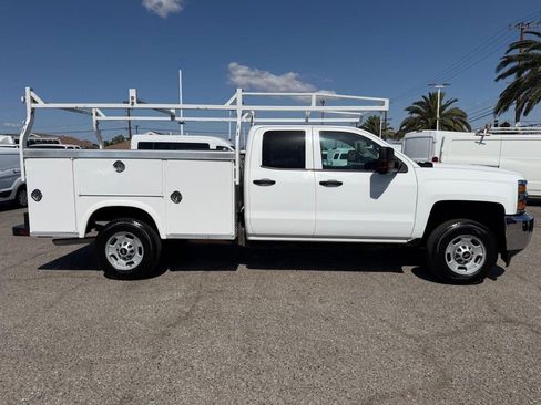 Used 2019 Chevrolet Silverado 2500 W/T w/ WT Convenience Package RWD image 4