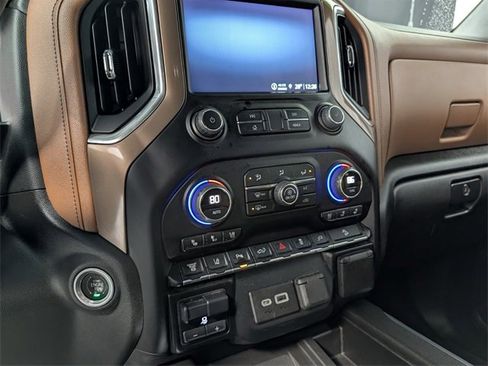 Used 2023 Chevrolet Silverado 2500 High Country w/ Z71 Off-Road Package image 26