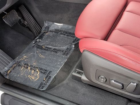 Certified 2024 BMW X3 sDrive30i w/ Convenience Package image 17