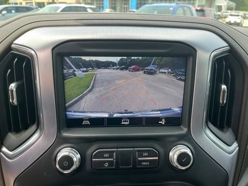 Used 2021 GMC Sierra 1500 SLT AWD/4WD image 25