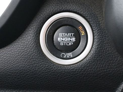 Used 2024 RAM 2500 Big Horn image 30