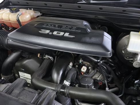 Used 2021 RAM 1500 Limited AWD/4WD image 30