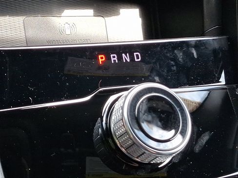 New 2025 Jeep Grand Cherokee L Altitude image 10