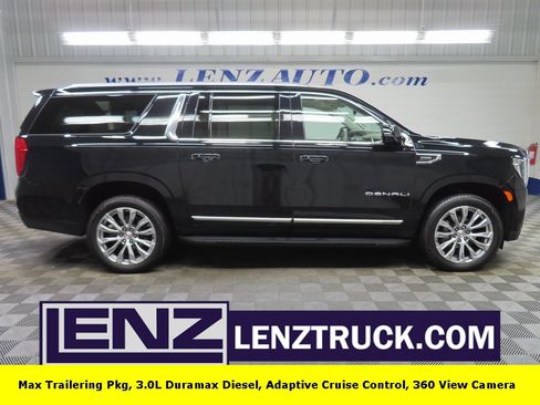 Used 2024 GMC Yukon XL Denali image 1