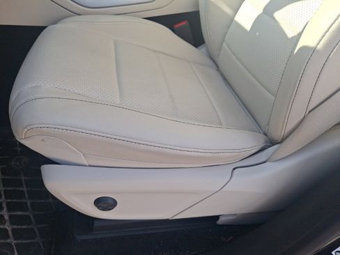 Used 2024 Mercedes-Benz GLE 350 GLE 350 image 9