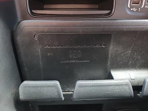 Used 2021 RAM 1500 Limited AWD/4WD image 32