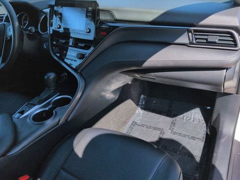 Used 2023 Toyota Camry LE image 28