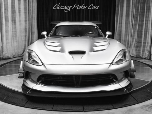 Used 2017 Dodge Viper GTC w/ ACR Package RWD image 7