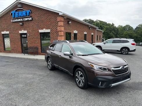 Used 2021 Subaru Outback Touring XT AWD/4WD image 1