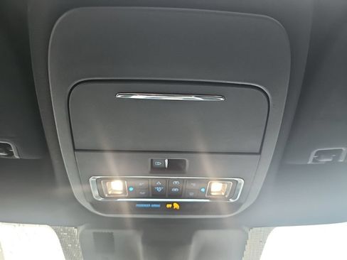 Used 2022 Ford F150 Lariat w/ Equipment Group 502A High AWD/4WD image 23