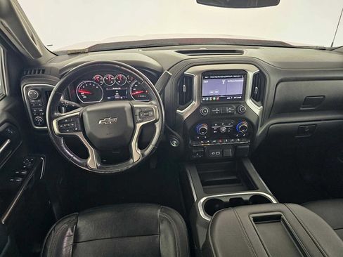 Used 2019 Chevrolet Silverado 1500 LT Trail Boss image 17