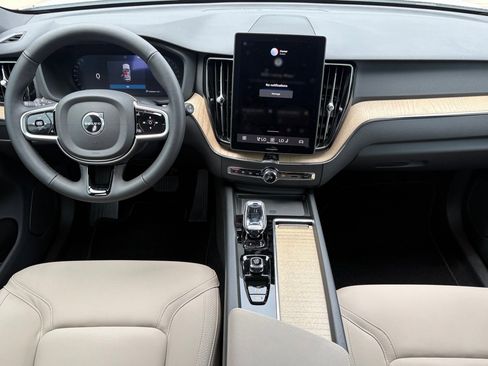 New 2026 Volvo XC60 B5 Plus w/ Protection Package Premier image 11