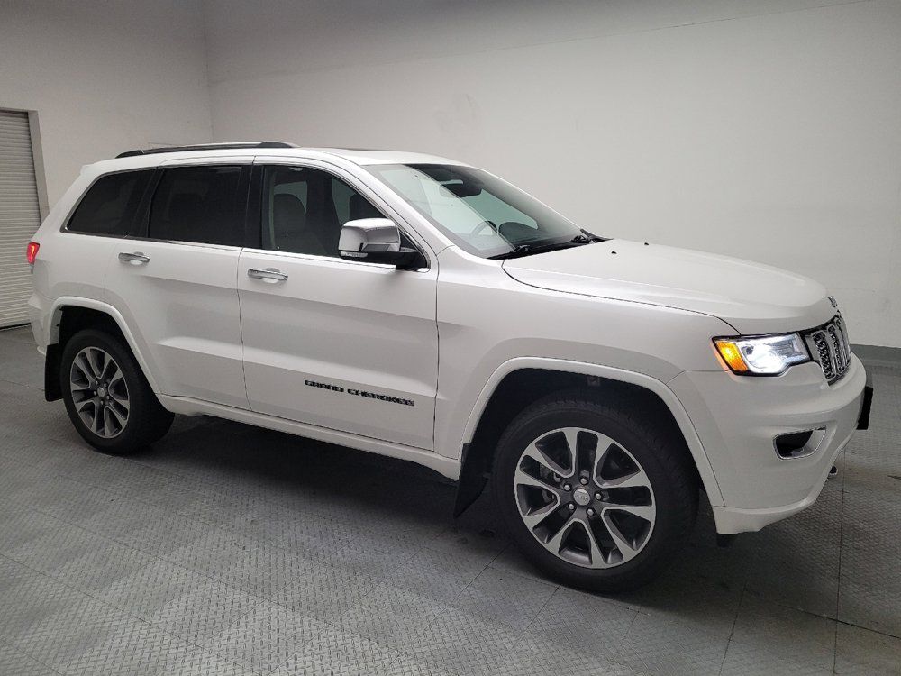 Used 2017 Jeep Grand Cherokee Overland AWD/4WD image 11