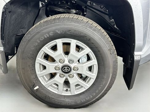 New 2025 Toyota Tacoma SR5 image 30