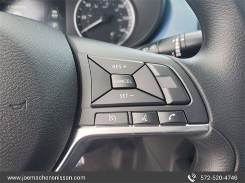 New 2025 Nissan Versa SV image 28