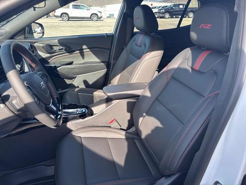 New 2026 Chevrolet Trax RS w/ Sunroof Package image 12