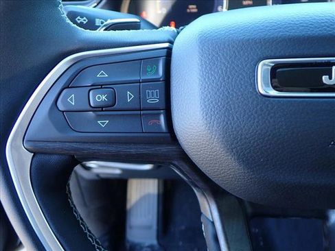 New 2026 Jeep Grand Cherokee Limited w/ Trailer Tow Package image 17