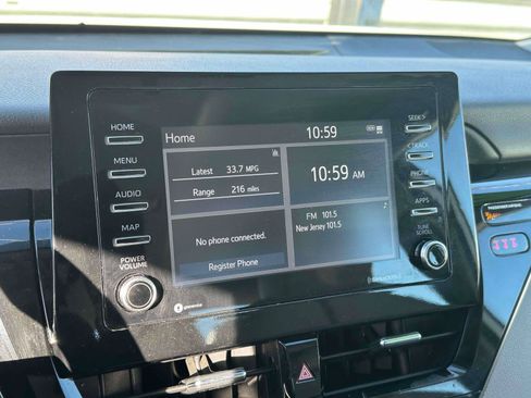 Used 2024 Toyota Camry SE FWD image 25