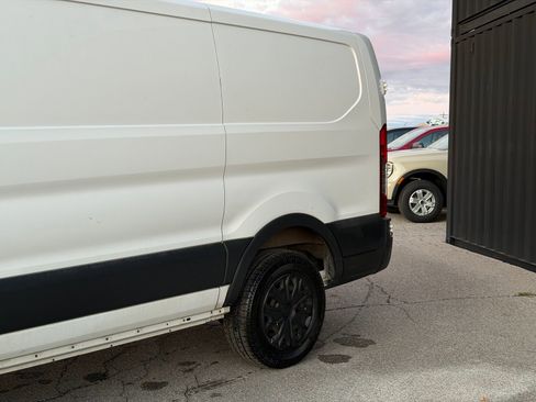 Used 2015 Ford Transit 250 130 Low Roof w/ Exterior Upgrade Package image 12
