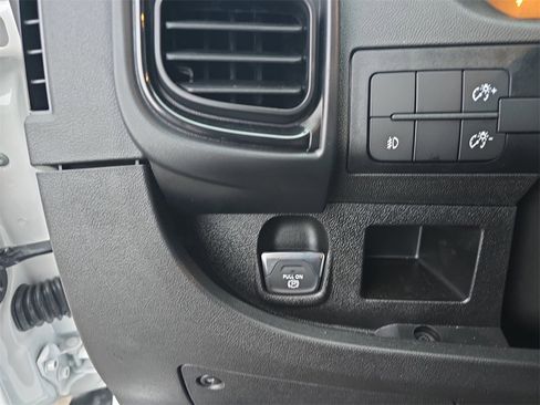 New 2026 RAM ProMaster 1500 w/ Convenience Group image 25