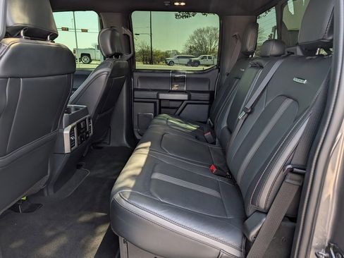 Used 2022 Ford F450 Platinum AWD/4WD image 30