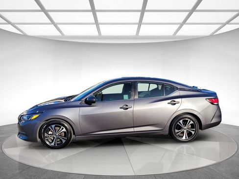Used 2021 Nissan Sentra SV image 7