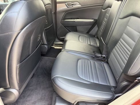 Used 2023 Kia Sportage SX FWD image 16
