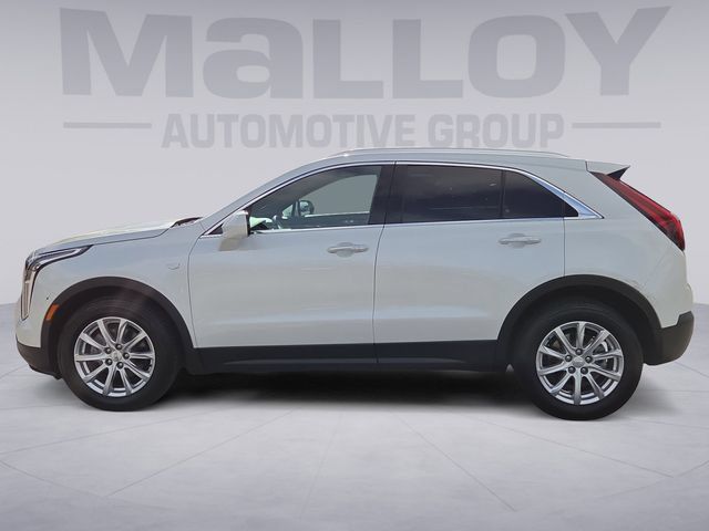 Certified 2023 Cadillac XT4 Luxury w/ Cold Weather Package AWD/4WD image 2