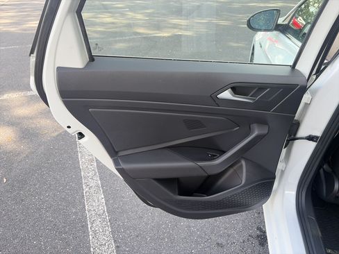 Certified 2021 Volkswagen Jetta SEL FWD image 17
