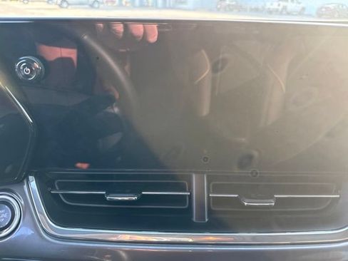 Used 2025 Chevrolet Trax ACTIV w/ Sunroof Package FWD image 18