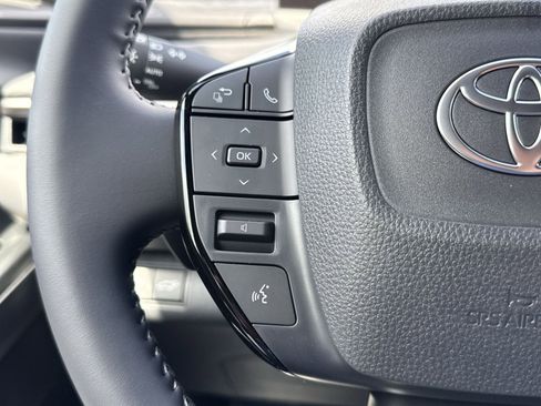 New 2026 Toyota C-HR AWD/4WD image 40
