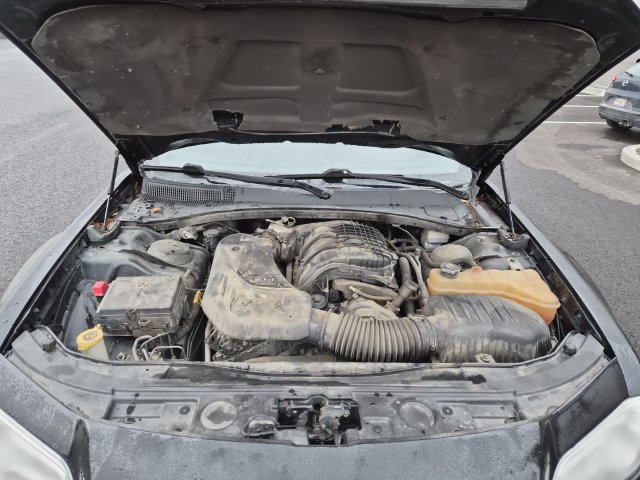 Used 2012 Chrysler 300 Limited AWD/4WD image 23