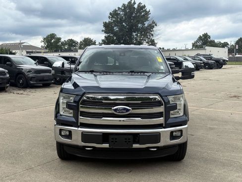 Used 2016 Ford F150 Lariat w/ Equipment Group 502A Luxury AWD/4WD image 3