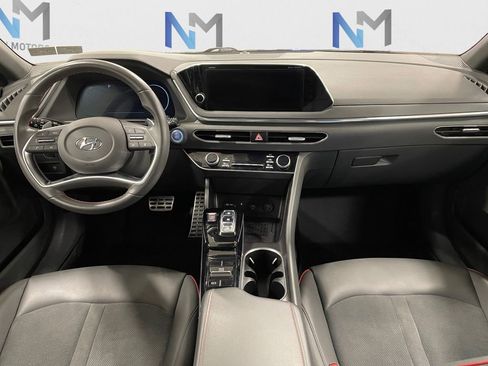 Used 2021 Hyundai Sonata SEL Plus w/ Tech Package image 10
