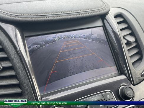 Used 2014 Chevrolet Impala LT w/ Convenience Package image 20