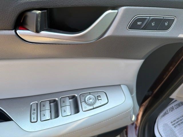 Used 2020 Hyundai Palisade SEL w/ Premium Package AWD/4WD image 11