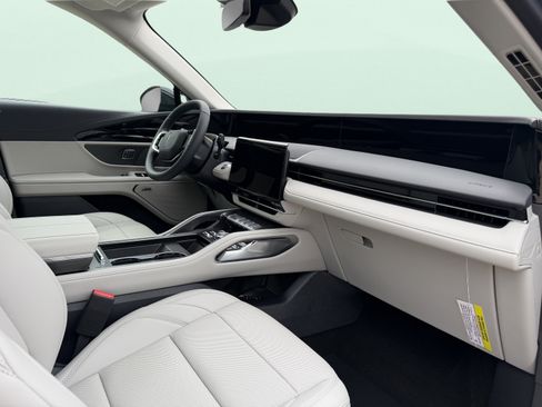 New 2026 Lincoln Nautilus Premier w/ Equipment Group 102A AWD/4WD image 28