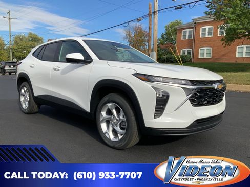 New 2026 Chevrolet Trax LS image 1