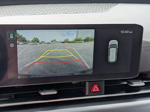 Certified 2026 Kia Carnival FWD image 27