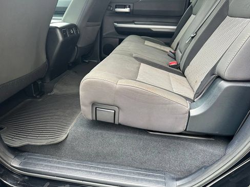 Used 2015 Toyota Tundra SR5 RWD image 30