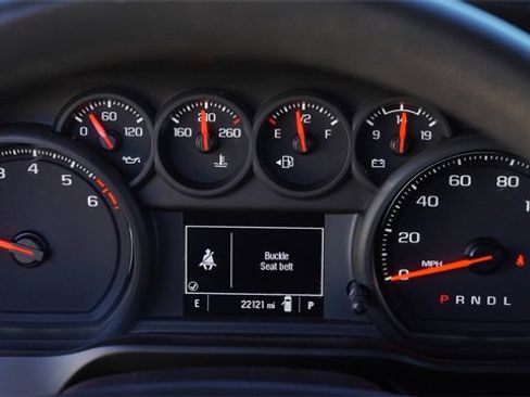 Used 2025 Chevrolet Silverado 1500 W/T w/ WT Value Package image 25