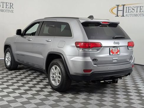 Used 2020 Jeep Grand Cherokee Laredo RWD image 5