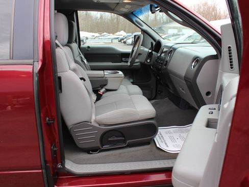 Used 2006 Ford F150 XLT image 32