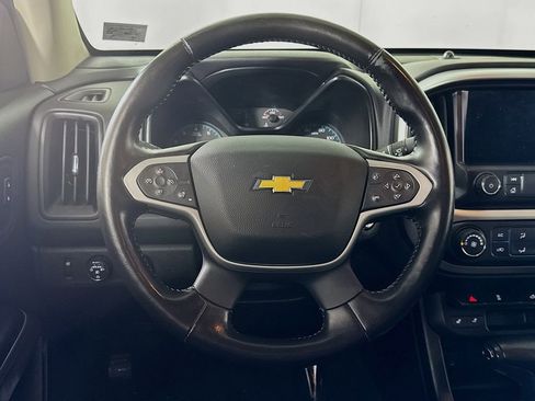 Used 2021 Chevrolet Colorado LT w/ LT Convenience Package image 11
