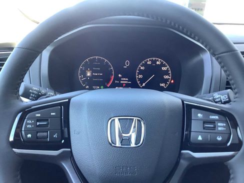 New 2026 Honda Odyssey Touring image 16