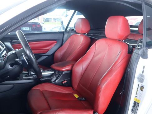 Used 2016 BMW M235i Convertible RWD image 17
