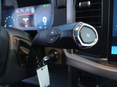 Used 2025 Ford F150 XLT w/ Equipment Group 301A Standard image 16