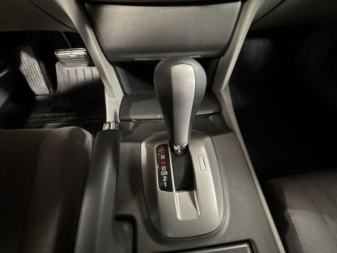 Used 2012 Honda Accord LX image 25